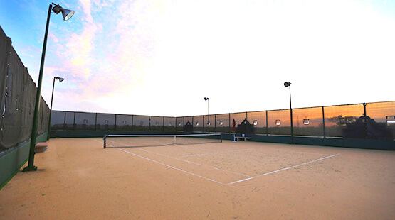 Canchas de tenis en The Royal Haciendas